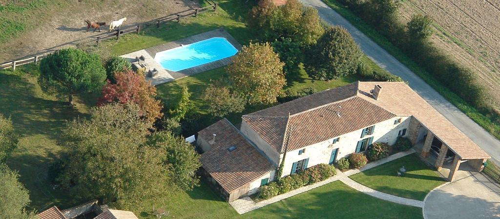 Le Vieux Logis De La Galocherie Sainte-Florence Exterior foto